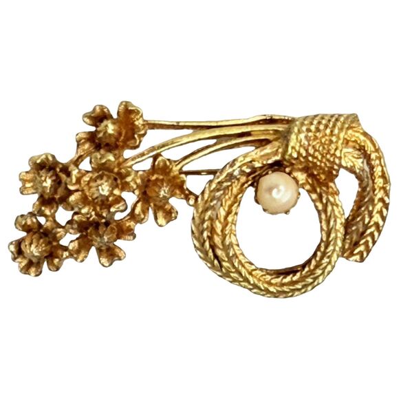 Gold Tone Rope Flower Bouquet Brooch 1 5/8" Faux Pearl Three-Dimensional - Picture 2 of 9